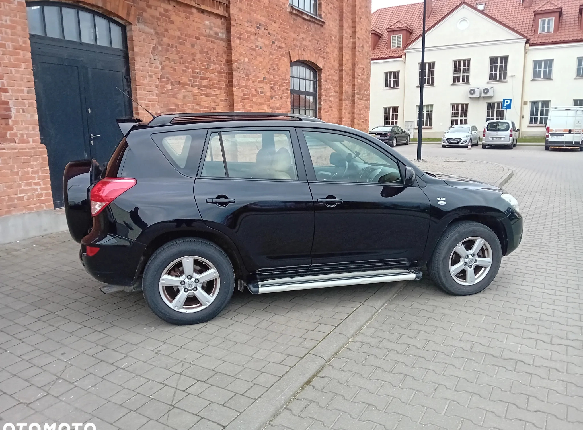 Toyota RAV4 cena 19493 przebieg: 248500, rok produkcji 2007 z Węgrów małe 154